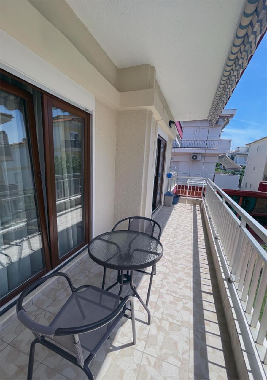 Niki Apartments Paralia Dionisiou Exterior foto